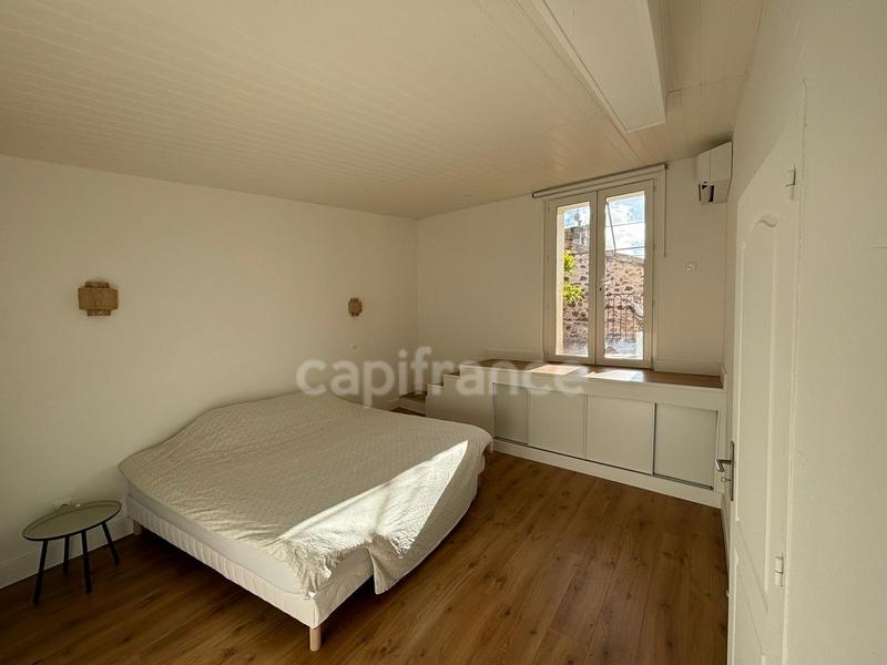 Maison - 143 m² - 5 pièces