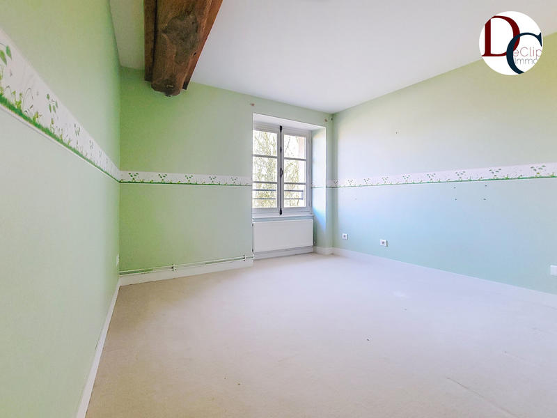 Appartement - 97 m² - 4 pièces