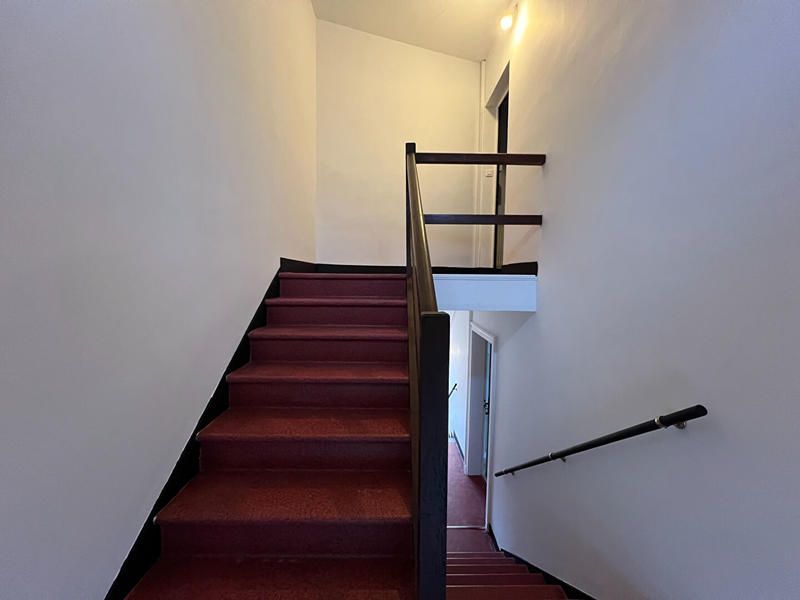 Appartement - 125 m² - 6 pièces