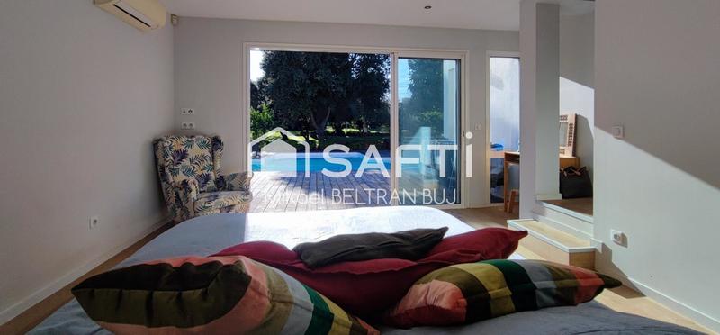 Villa - 250 m² - 8 pièces