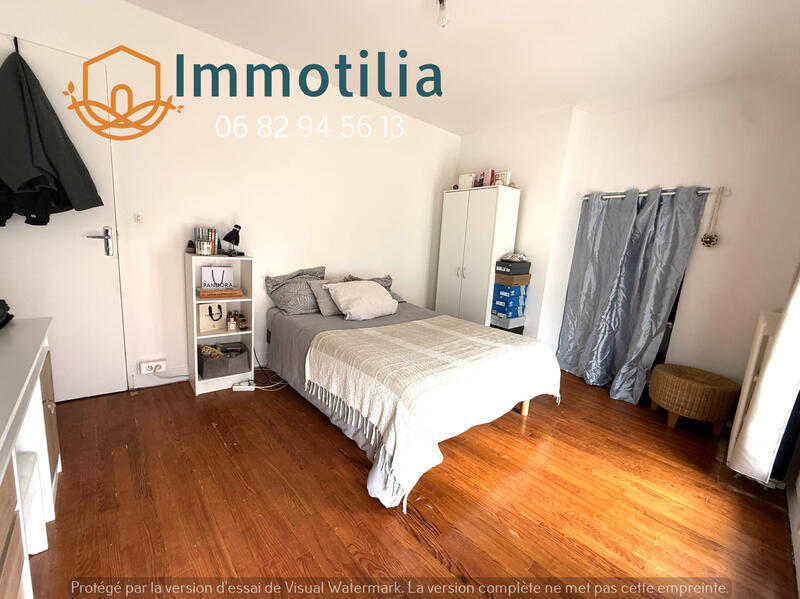 Maison - 196 m² - 8 pièces