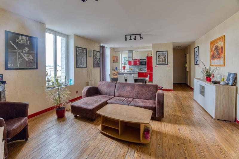 Duplex - 77 m² - 5 pièces