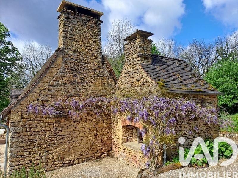 Maison - 210 m² - 7 pièces