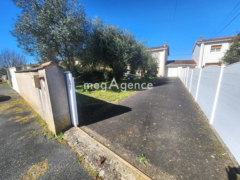 Maison - 80 m² - 4 pièces