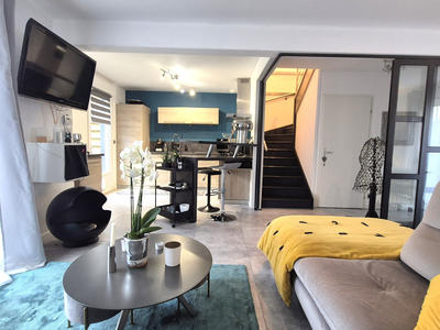 Maison - 85 m² - 4 pièces