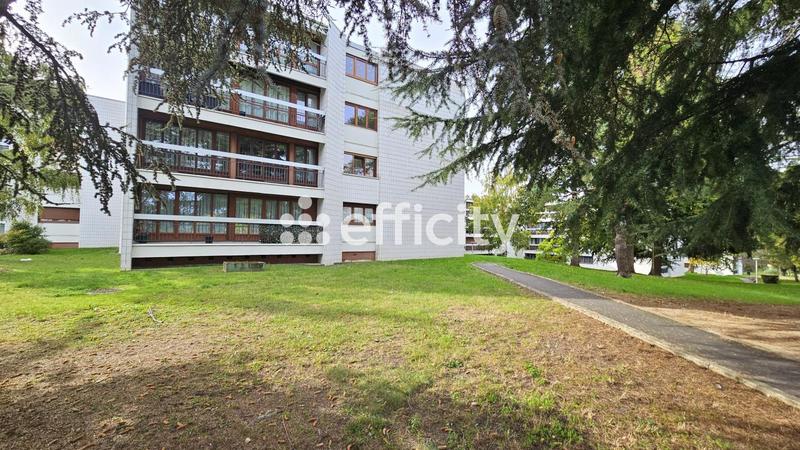 Appartement - 72 m² - 4 pièces