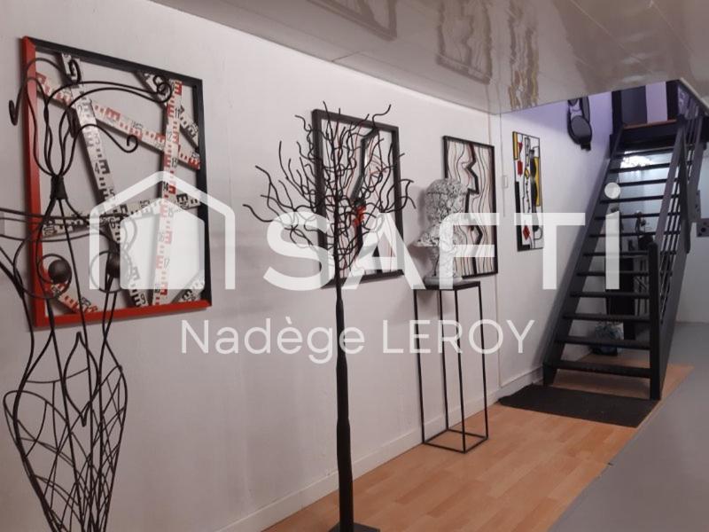 Appartement - 260 m² - 12 pièces