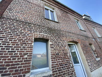 Maison - 230 m² - 8 pièces