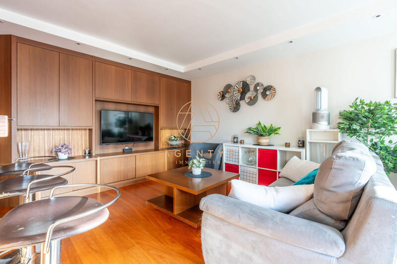 Appartement - 64 m² - 3 pièces