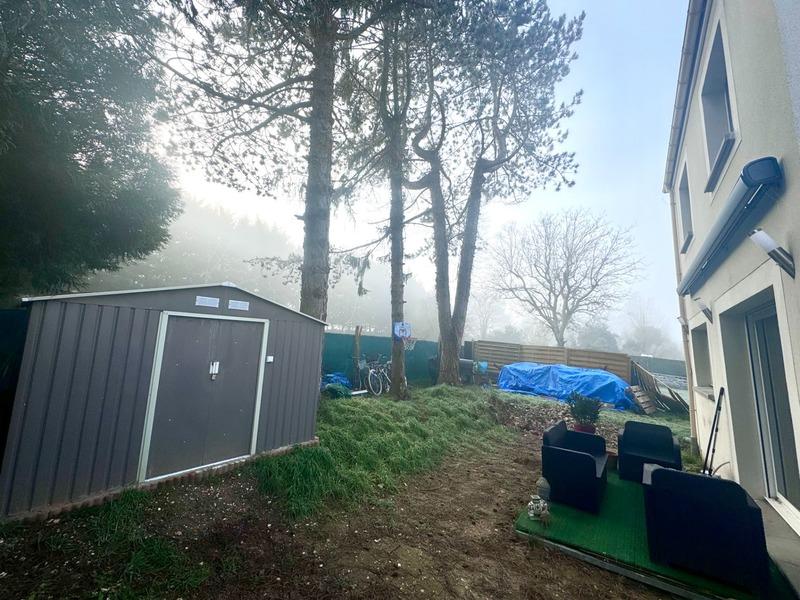 Maison - 101 m² - 6 pièces