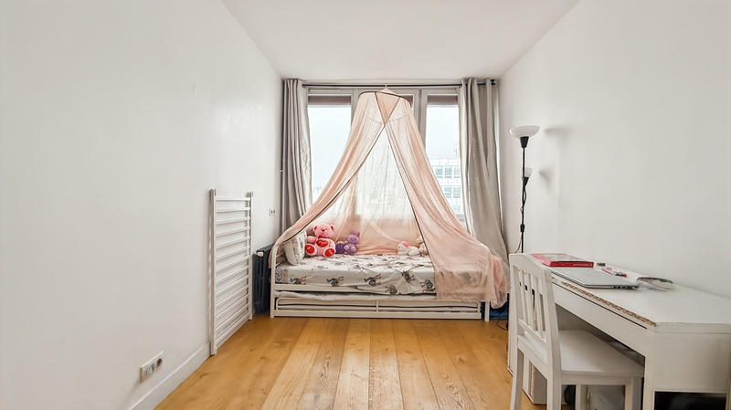 Appartement - 80 m² - 4 pièces