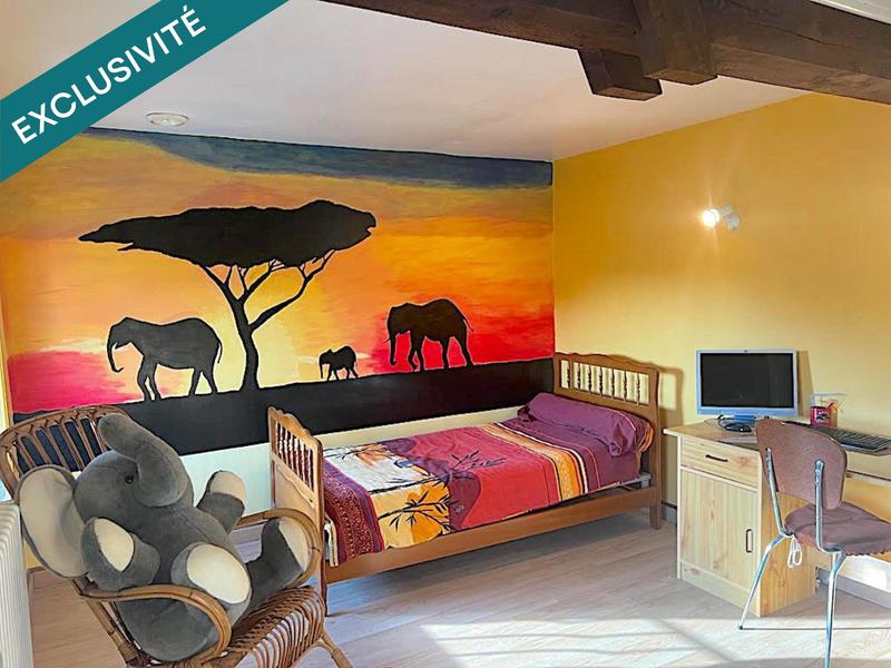 Maison - 195 m² - 8 pièces