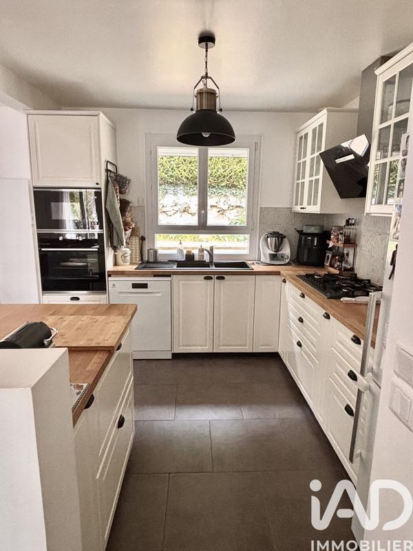 Maison - 110 m² - 7 pièces