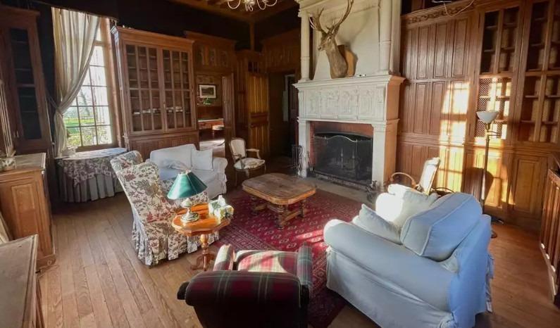 Manoir - 730 m² - 20 pièces