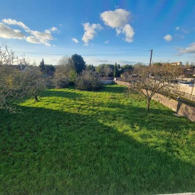 Terrain constructible - 668 m²