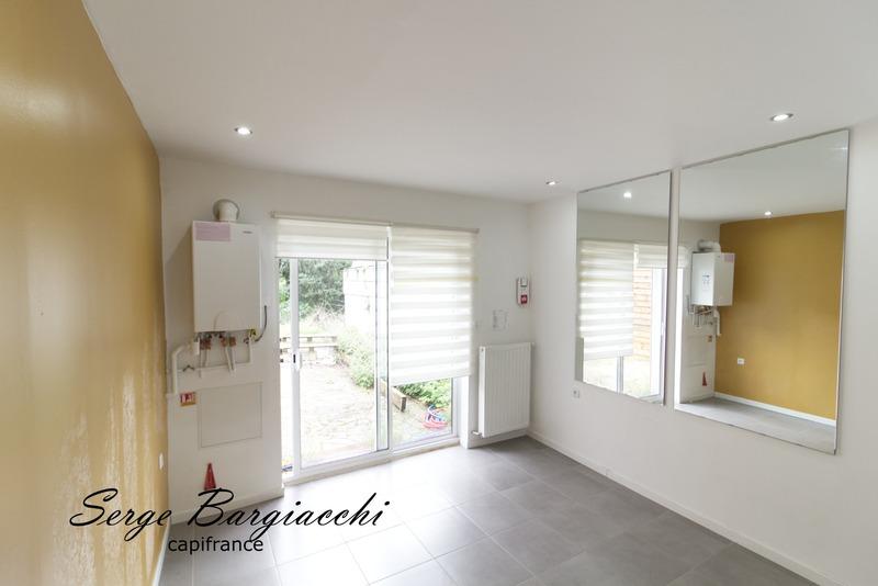 Immeuble - 200 m² - 9 pièces