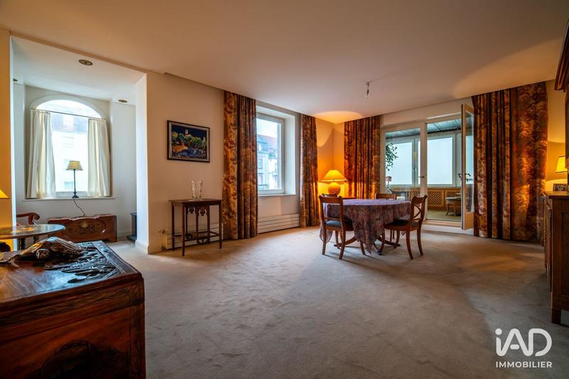 Appartement - 154 m² - 3 pièces