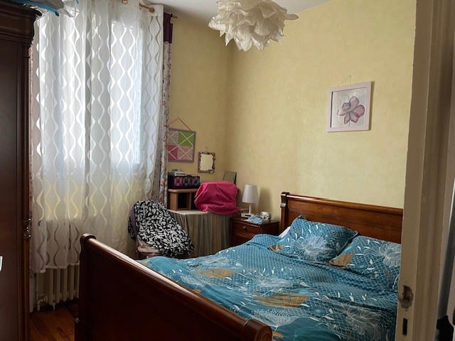 Appartement - 79 m² - 4 pièces