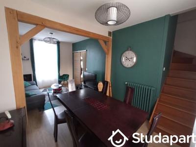 Chambre - 15 m² - 1 pièce