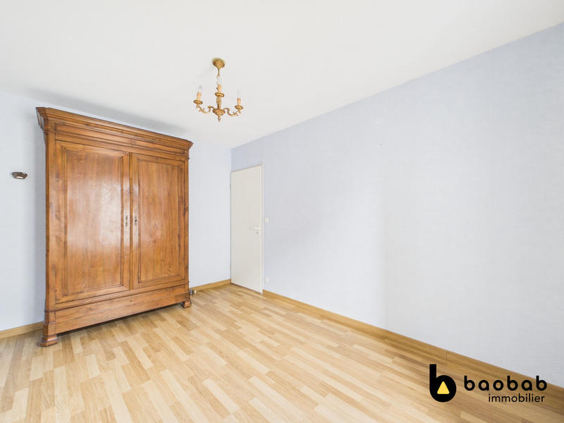 Appartement - 83 m² - 4 pièces