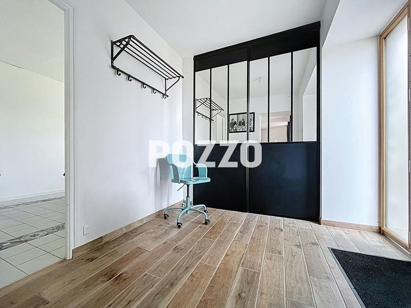 Maison - 162 m² - 5 pièces