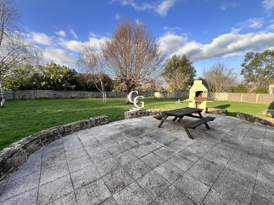 Maison - 100 m² - 5 pièces