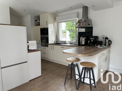 Appartement - 81 m² - 4 pièces