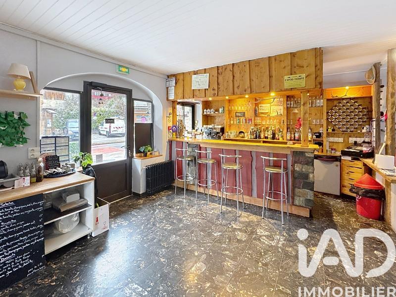 Châlet - 300 m² - 4 pièces