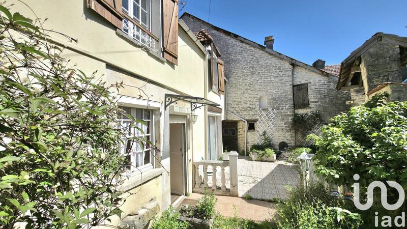 Maison - 137 m² - 6 pièces