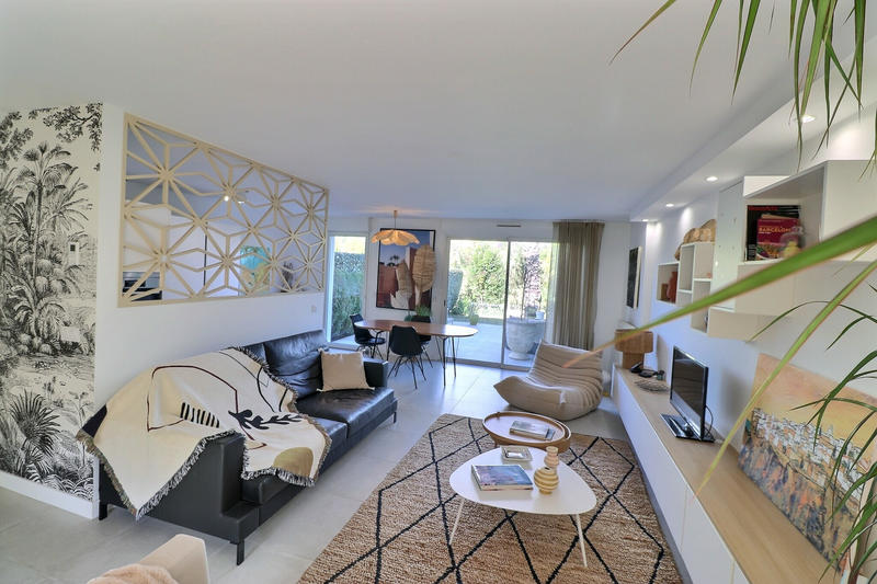 Maison - 101 m² - 4 pièces