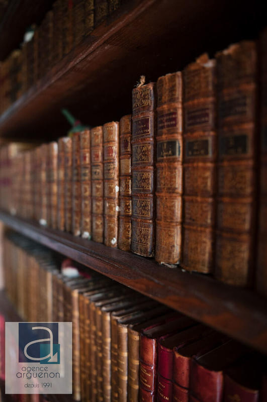 Maison - 560 m² - 14 pièces