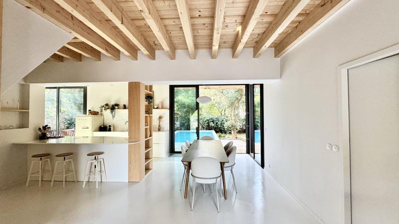 Maison - 163 m² - 4 pièces