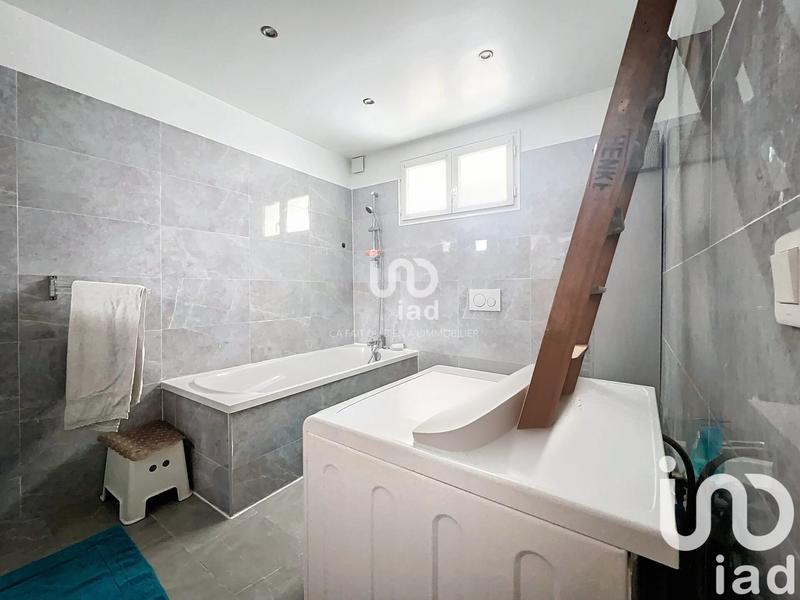 Maison - 142 m² - 7 pièces