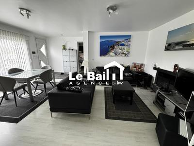 Maison - 105 m² - 5 pièces