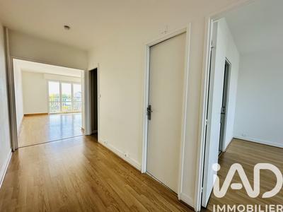 Appartement - 66 m² - 2 pièces