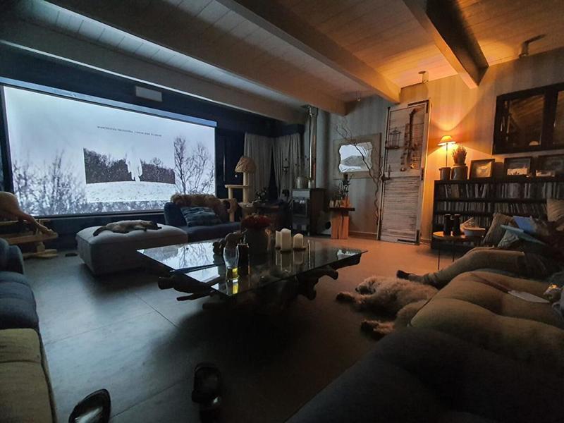 Maison - 350 m² - 20 pièces