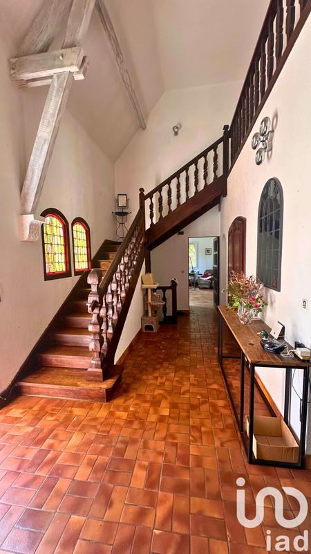 Maison - 233 m² - 10 pièces