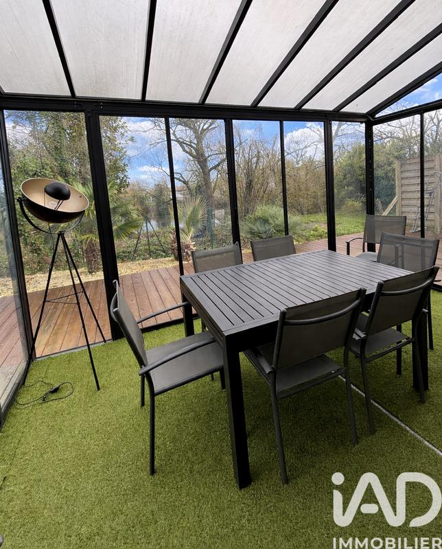 Maison - 93 m² - 4 pièces