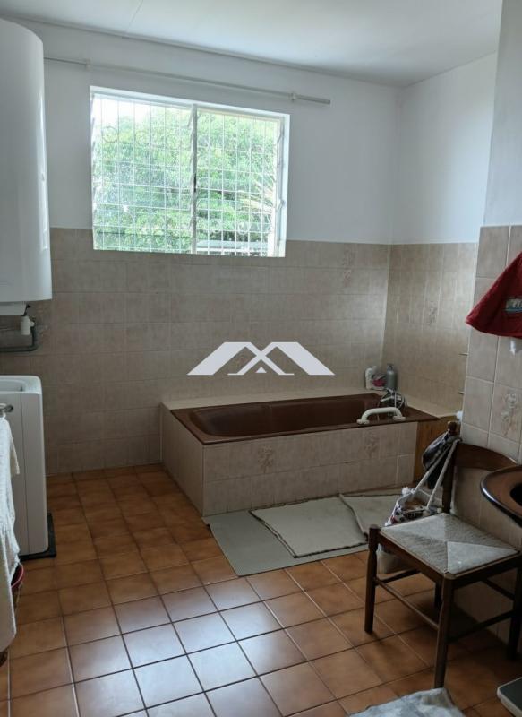 Maison ancienne - 87 m² - 4 pièces