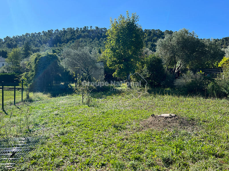 Terrain - 470 m²