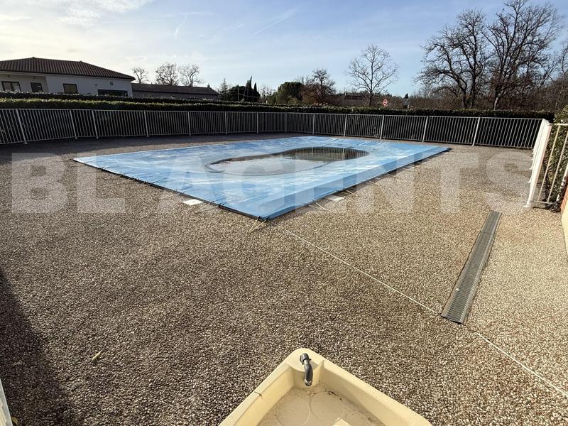 Maison - 81 m² - 5 pièces