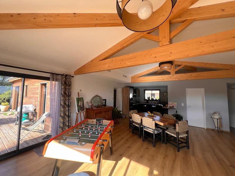 Maison - 123 m² - 5 pièces