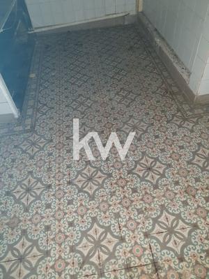 Immeuble mixte - 200 m² - 9 pièces