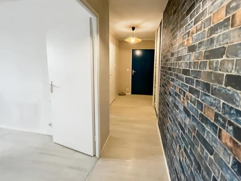 Appartement - 82 m² - 4 pièces