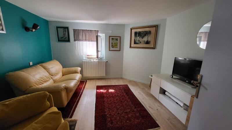 Maison - 175 m² - 8 pièces