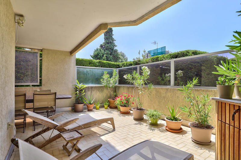 Appartement - 80 m² - 4 pièces