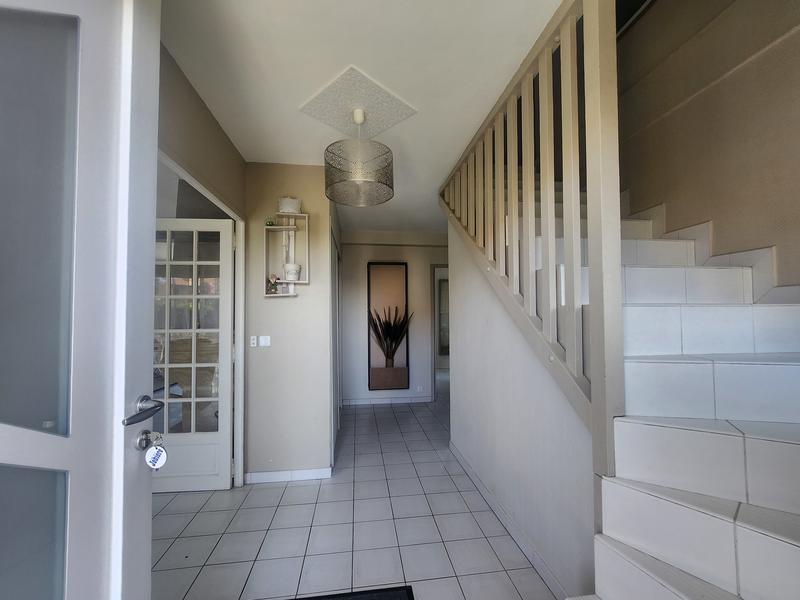 Maison - 145 m² - 7 pièces