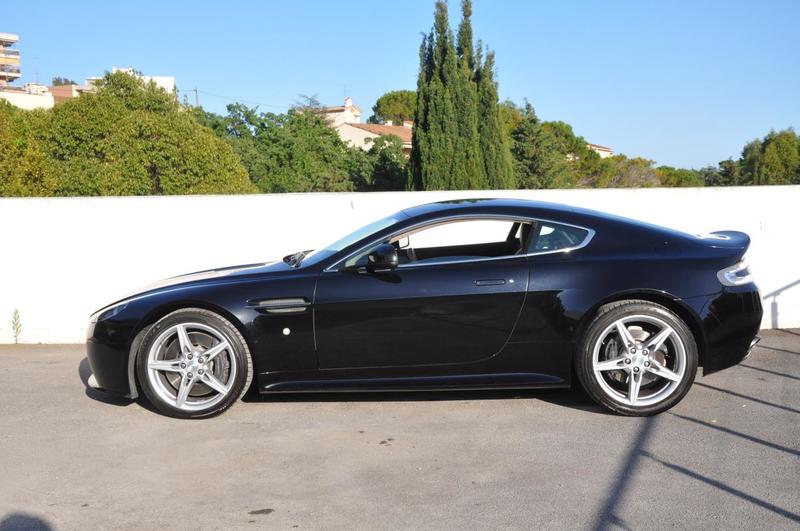 Aston Martin V8 Vantage s Coupe Sportshift II