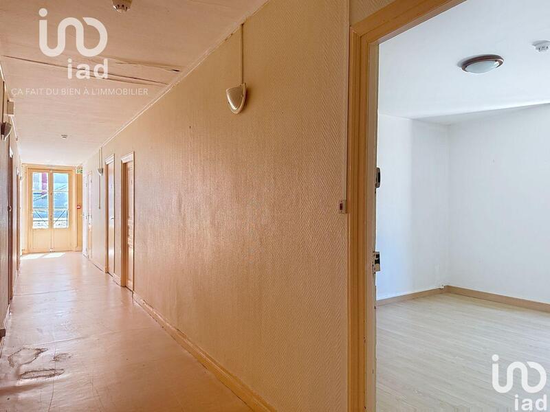 Local commercial - 472 m²