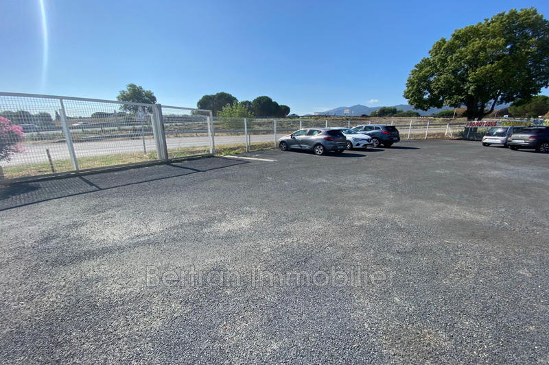 Propriété - 142 m² - 4 pièces